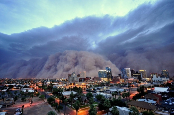 Hatalmas porvihar Arizonában, júliusban
