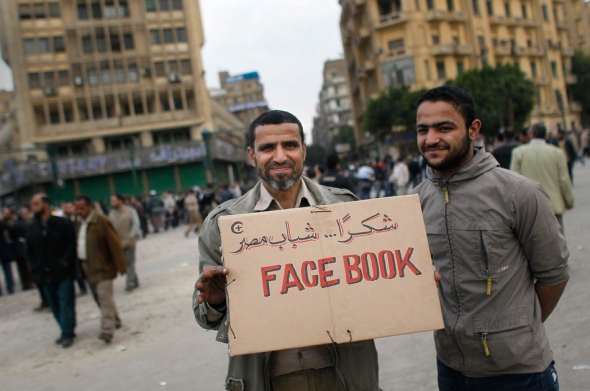 Jelentős szerepet játszott a Facebook a közel-keleti lázadásokban