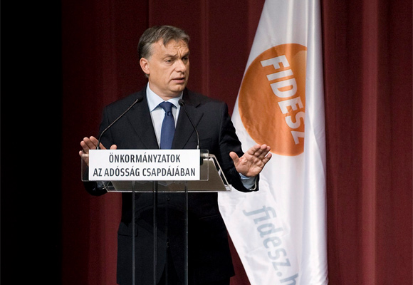 Orbán bejelentette: így mentik meg a településeket