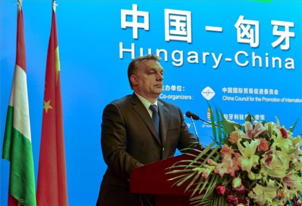 Orbán: A magyar politikai stabilitás olyan, mint a kínai