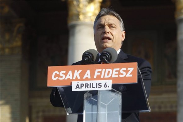 Orbán: még négy évet kérünk