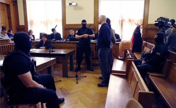 Csepeli hajléktalangyilkosságok: A vádlott több gyilkosságot is beismert