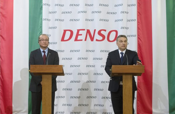 Orbán: példaértékű a Denso vállalat hosszú távú gondolkodása