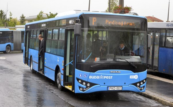 Itt a BKV új magyar busza, saját maguk szerelték össze