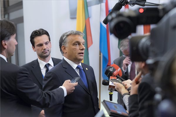 Orbán: erőteljes jelzést adtunk