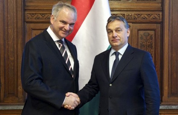 600 milliárdot bukunk Orbán nagy ötletével? 