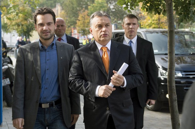 Orbán: példátlan, lefegyverző, "már-már a politikai sci-fi világába tartozó" fantasztikus győzelem