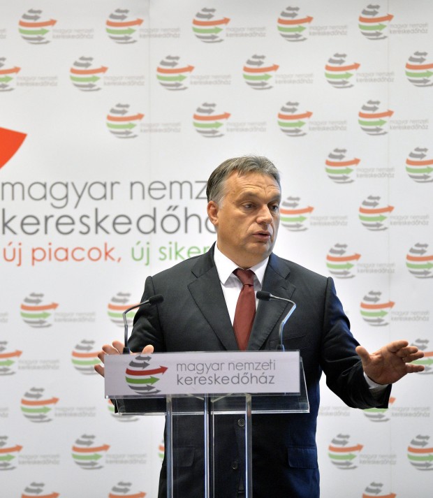 Orbánnak a diktatúráról a sikeres jövő jutott eszébe