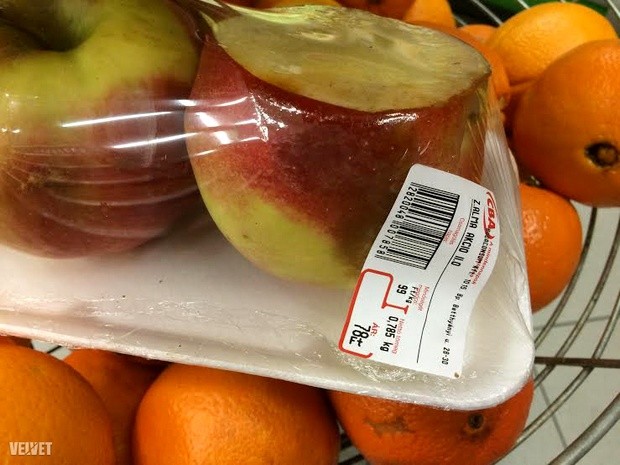 Rohadt almát árul a CBA potom 78 forintért