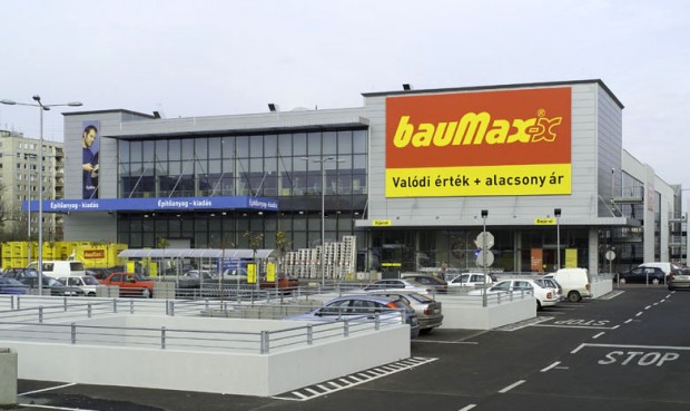 Kivonul Magyarországról a Baumax