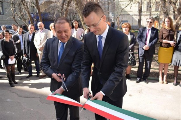 Sok szál fűzi a Fideszt a Quaestor-botrányhoz