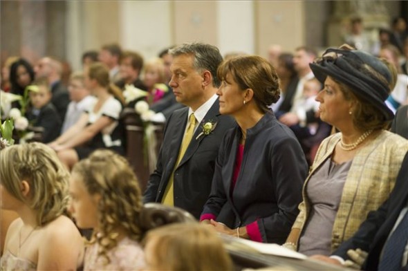 Gyönyörű volt esküvőjén Orbán Viktor lánya
